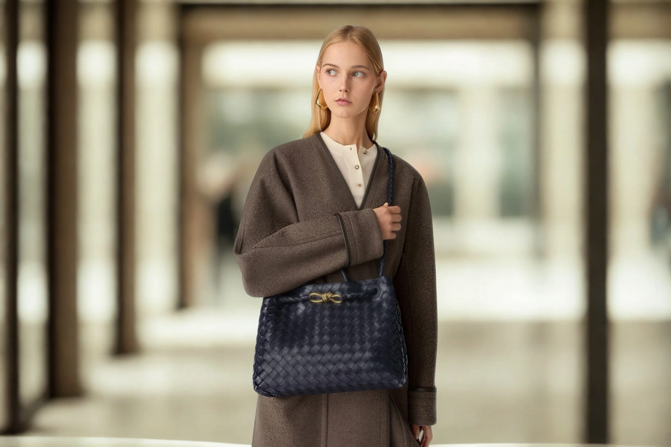 Tas Bottega Veneta Biru